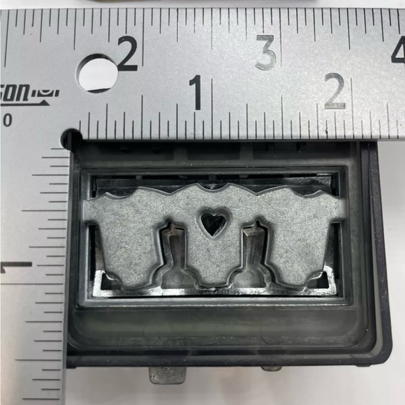 Creative Memories Jammies Shirt Chain Border Maker Punch Cartridge BMC Brand New - Picture 5 of 7